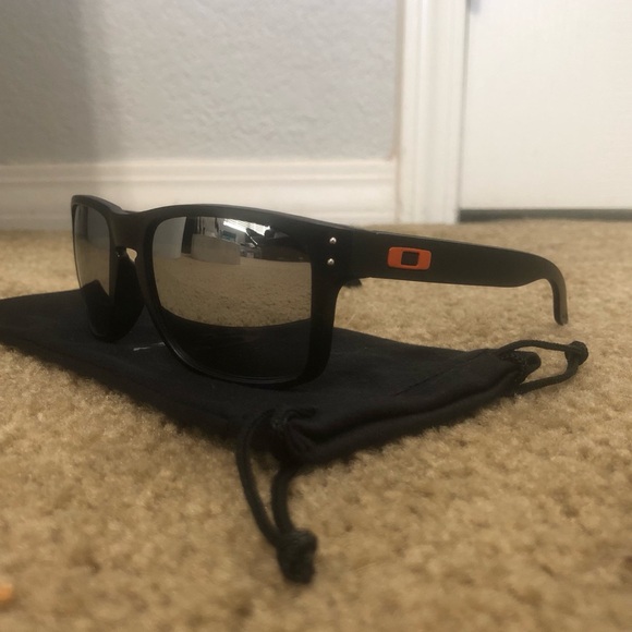 Oakley Other - Oakley Holbrook Mens Sunglasses 9102 Silver Reflective Lenses
